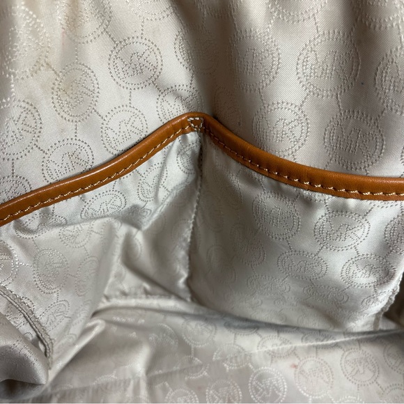 MK Jet Set Large Travel Bag/Purse. - Picture 6 of 7